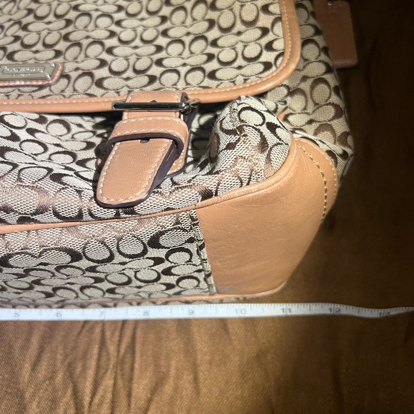 Coach CC messenger crossbody bag. Leather and canvas. Great condition. - Picture 8 of 11